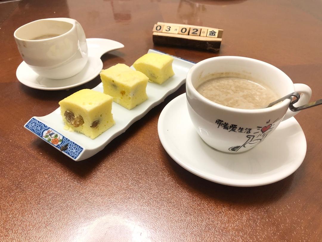 奶油蘑菇浓汤 Cream of Mushroom Soup