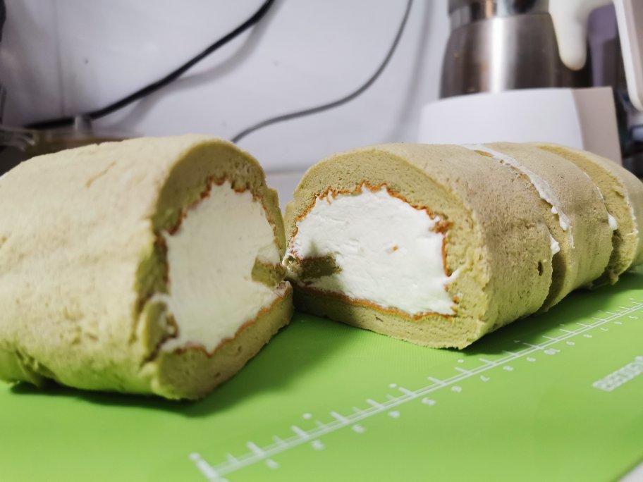 抹茶奶油蛋糕卷，一抹，倾心