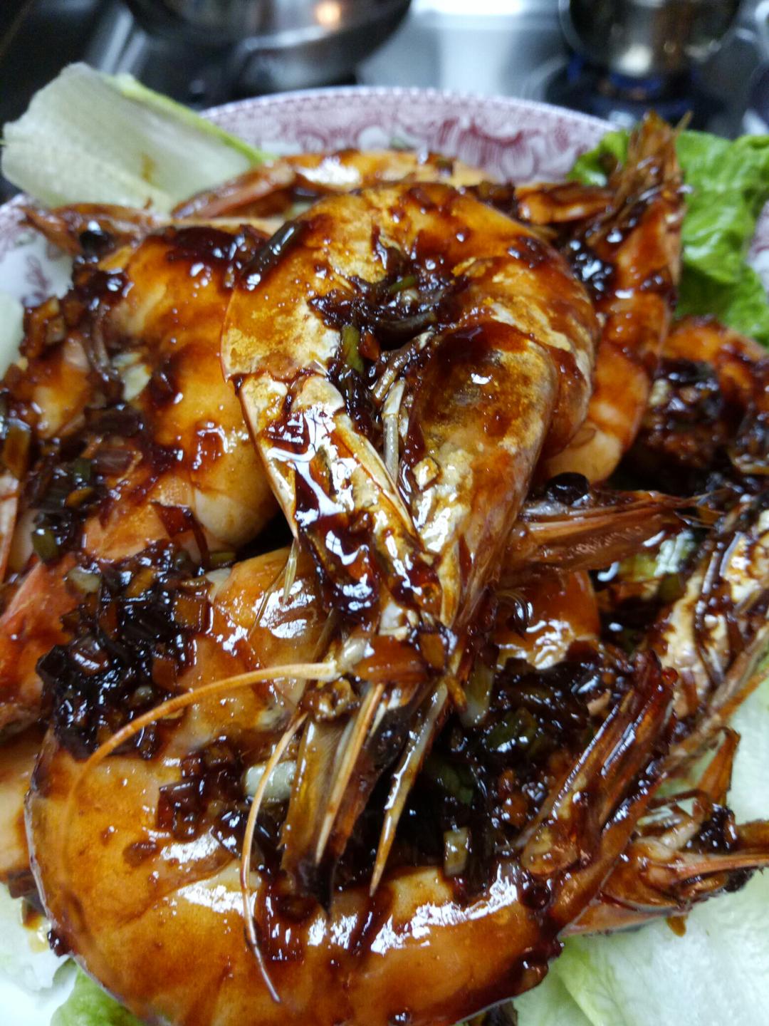 油焖南美对虾的做法