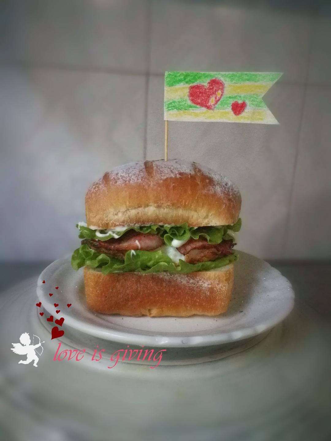 潜水の芝麻汉堡艇 & 低卡小餐包