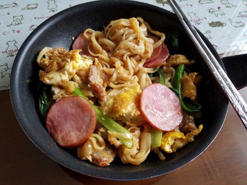 炒河粉