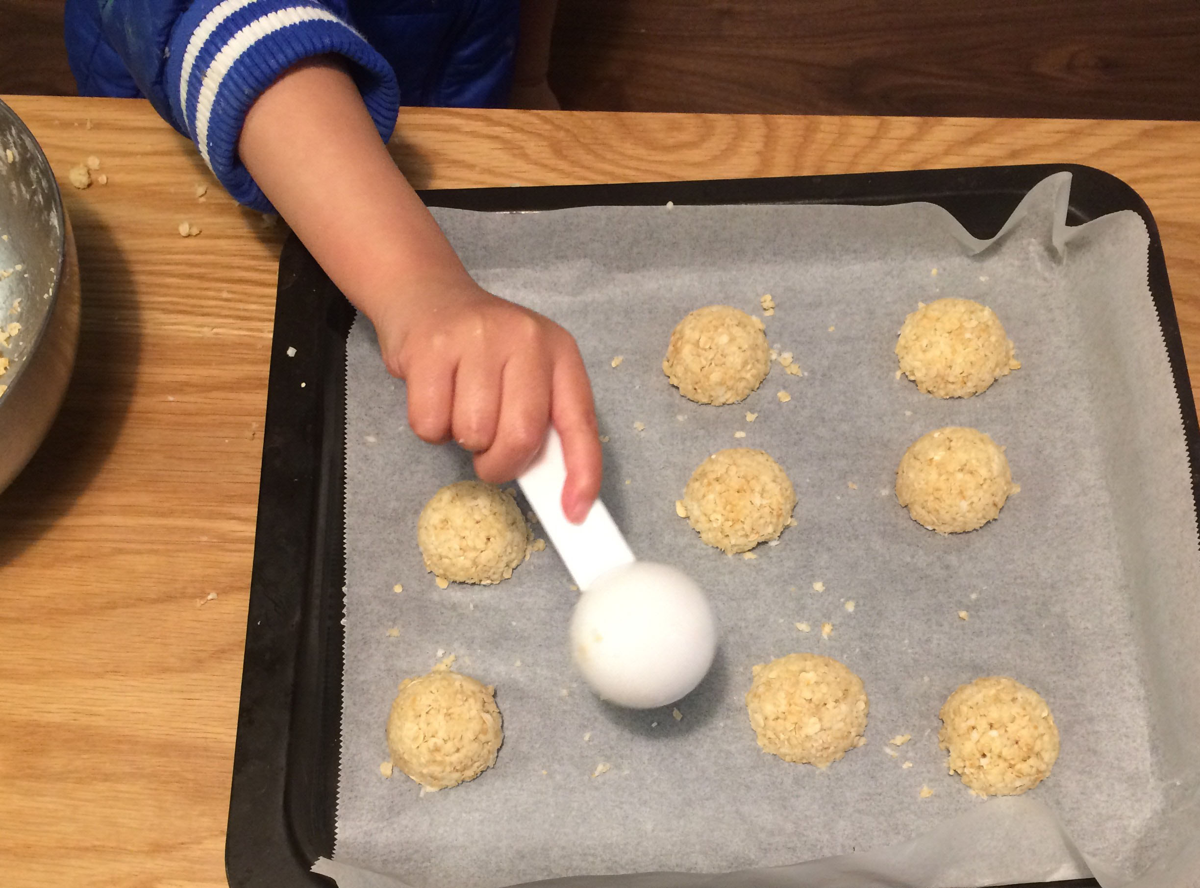 4岁娃神制作--零热量燕麦饼的做法 步骤7