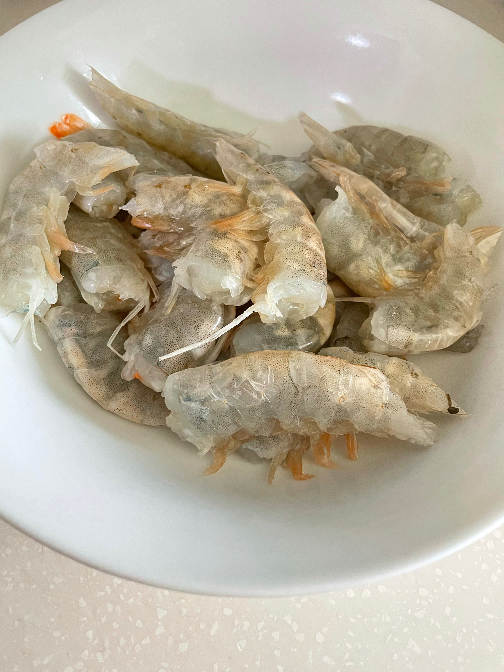 快手柠檬虾——中式一日三餐（二百三十七）的做法 步骤3