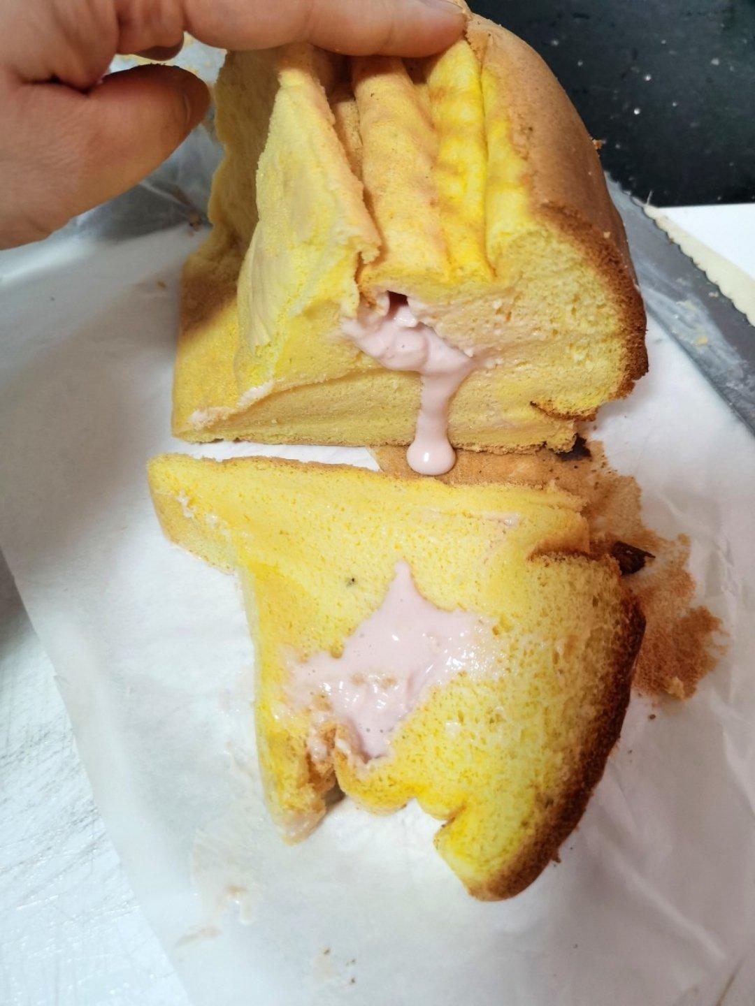 堪比柯基屁股
爆浆芝士🧀古早蛋糕