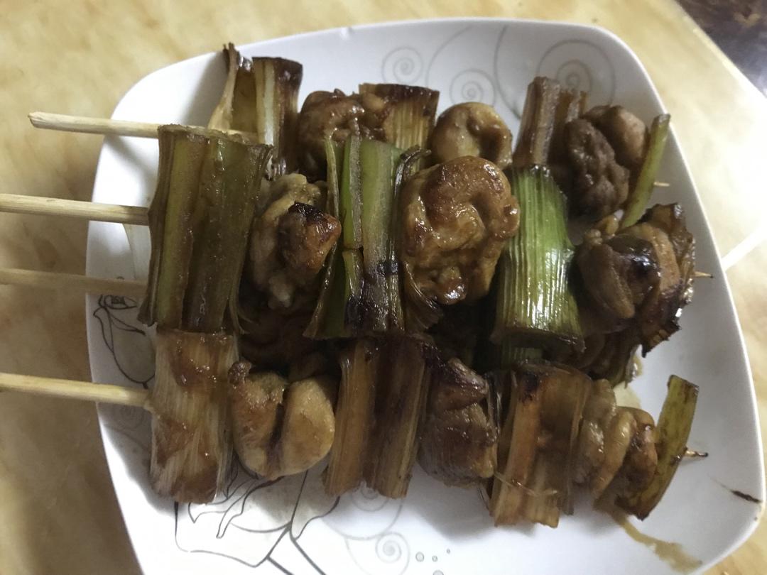 日式烧鸟——照烧鸡肉葱串（香嫩口感的下酒菜）