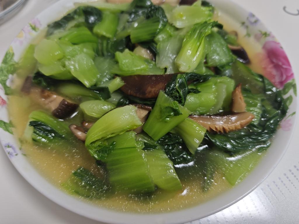 青菜炒香菇