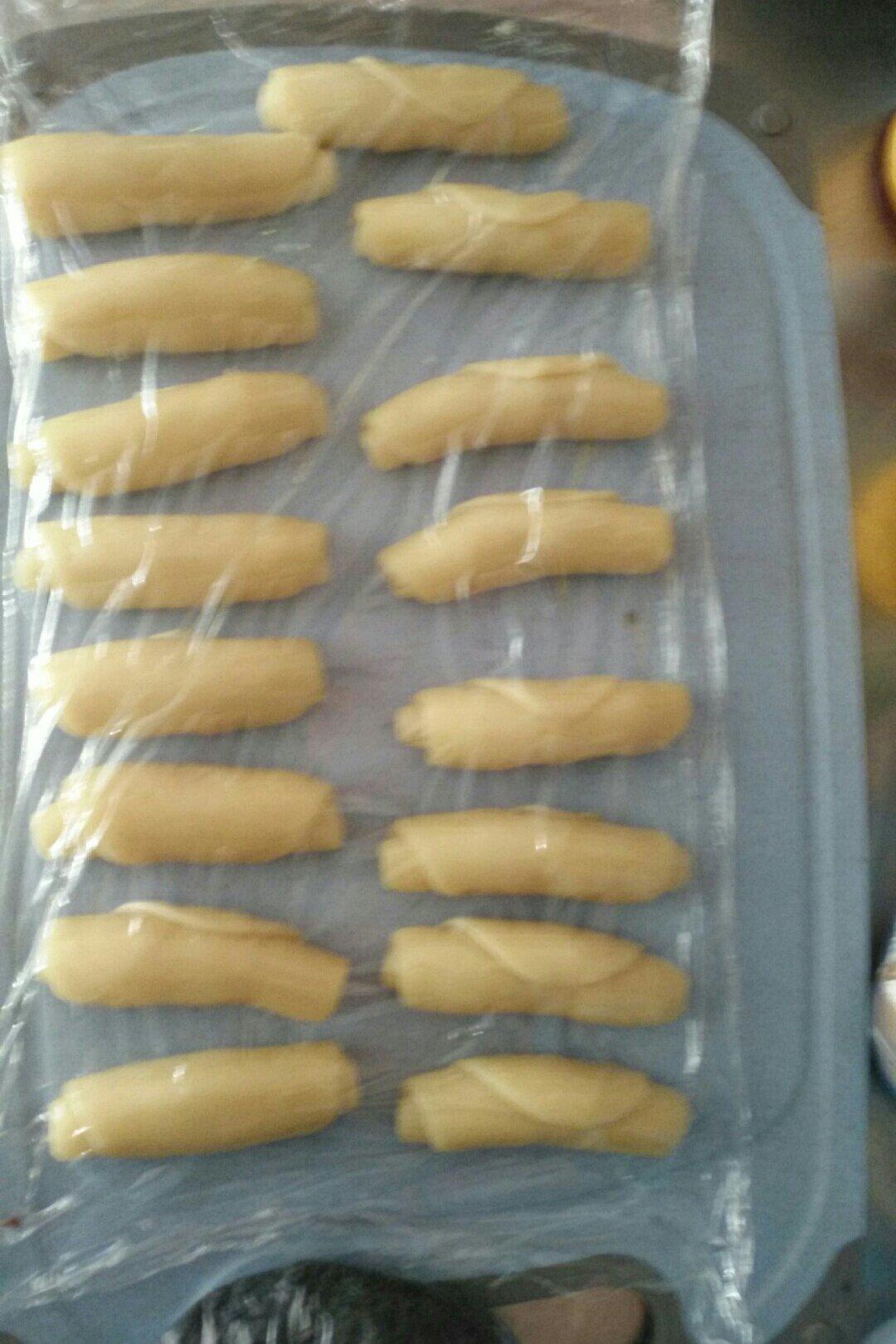 蛋黄酥