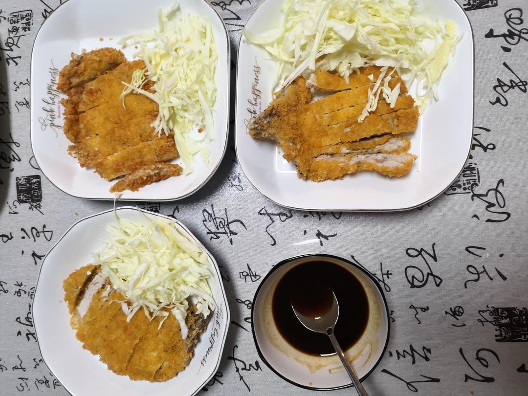 日式炸猪排（附炸猪排酱超⋯好吃😋）