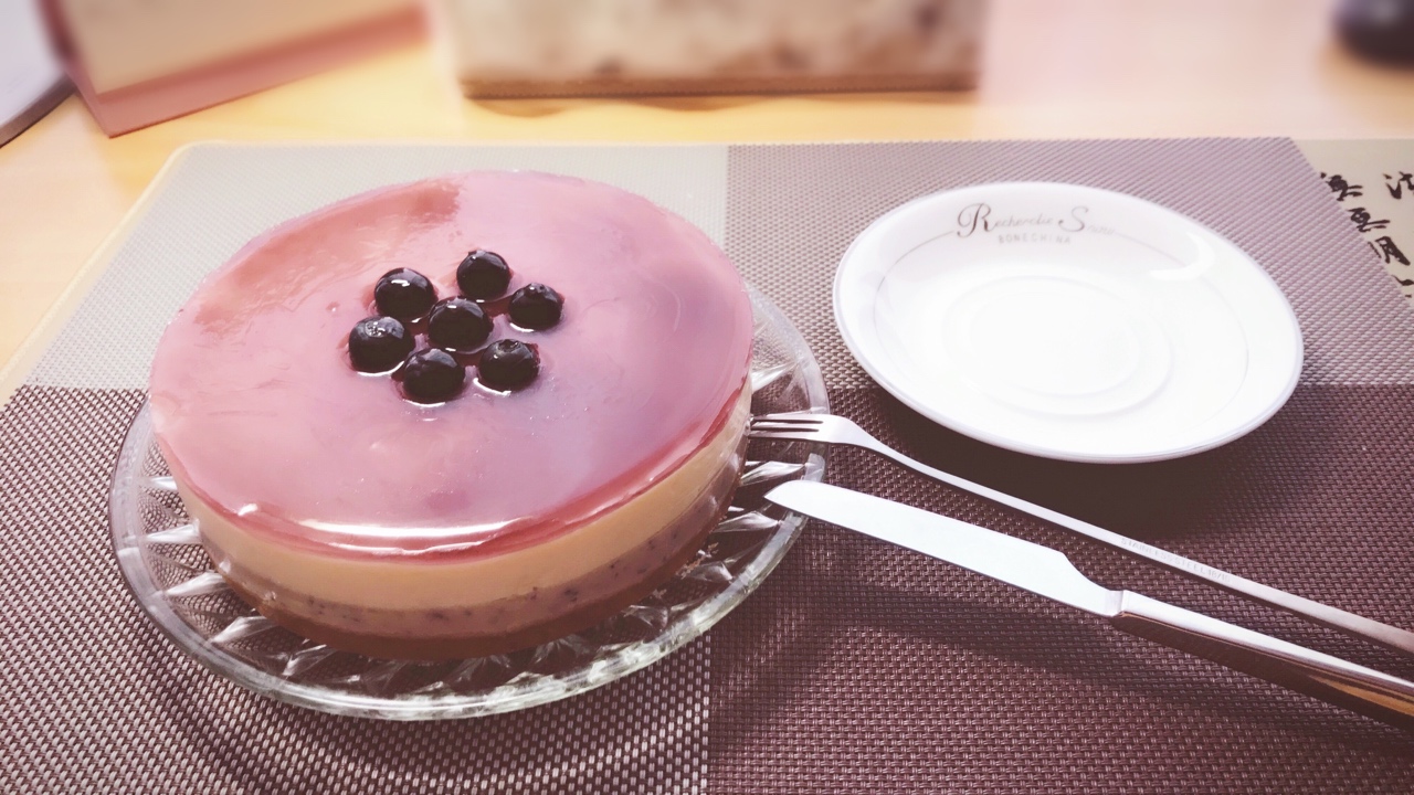 免烤蓝莓慕斯蛋糕