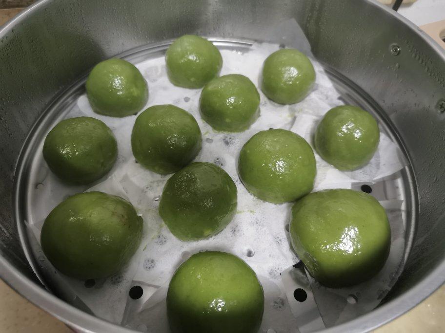 黑芝麻花生青团 Green Rice Cake