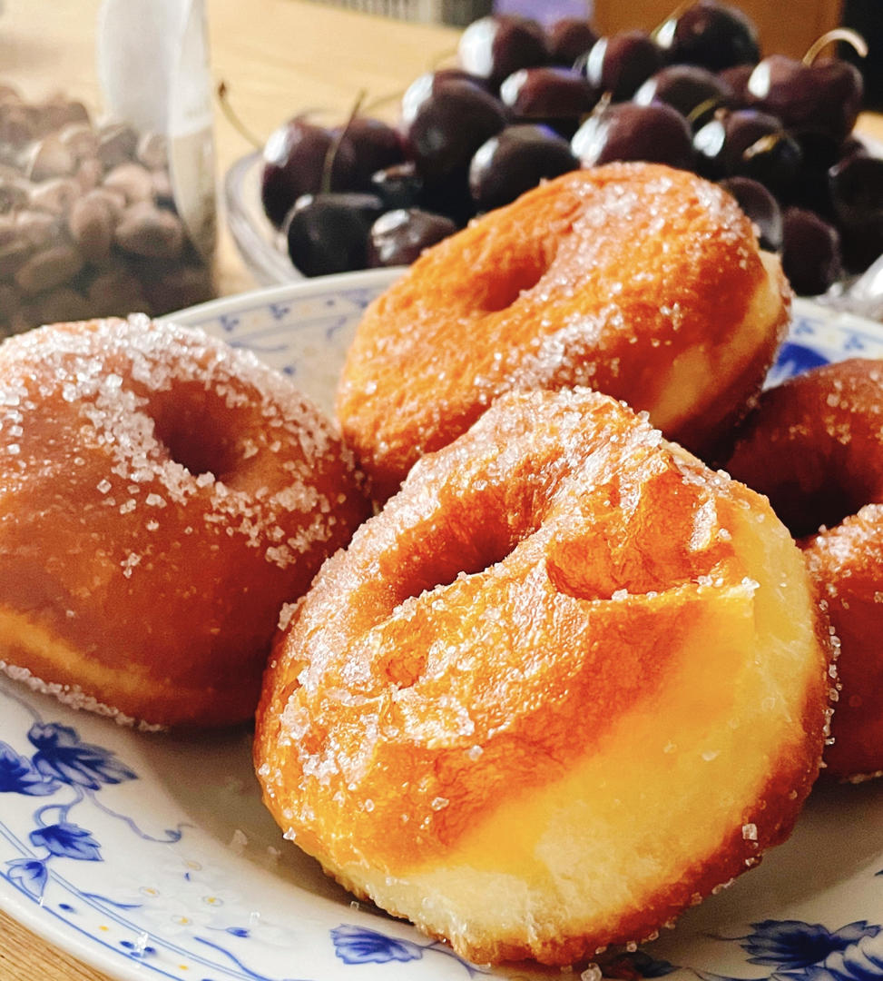 🍩超快手一小时低糖无需烤箱的甜甜圈（详细视频）