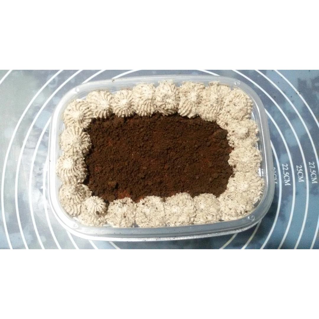 好吃到流泪的奥利奥咸奶油盒子蛋糕