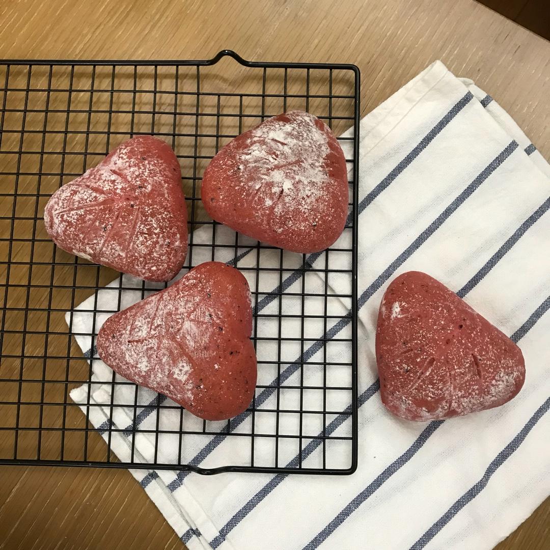火龙果麻薯软欧
