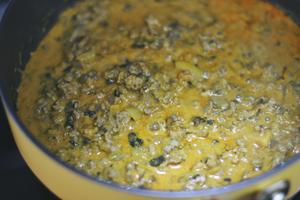 咖喱牛肉蘑菇芝士焗饭的做法 步骤5