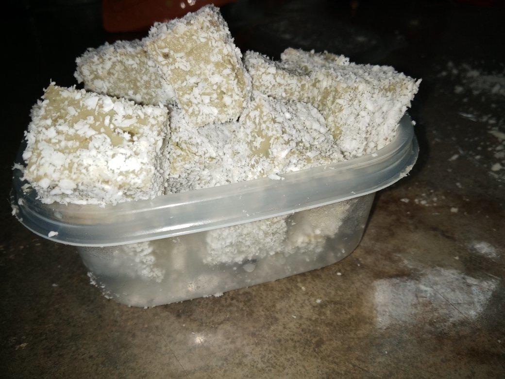 三色牛奶小方