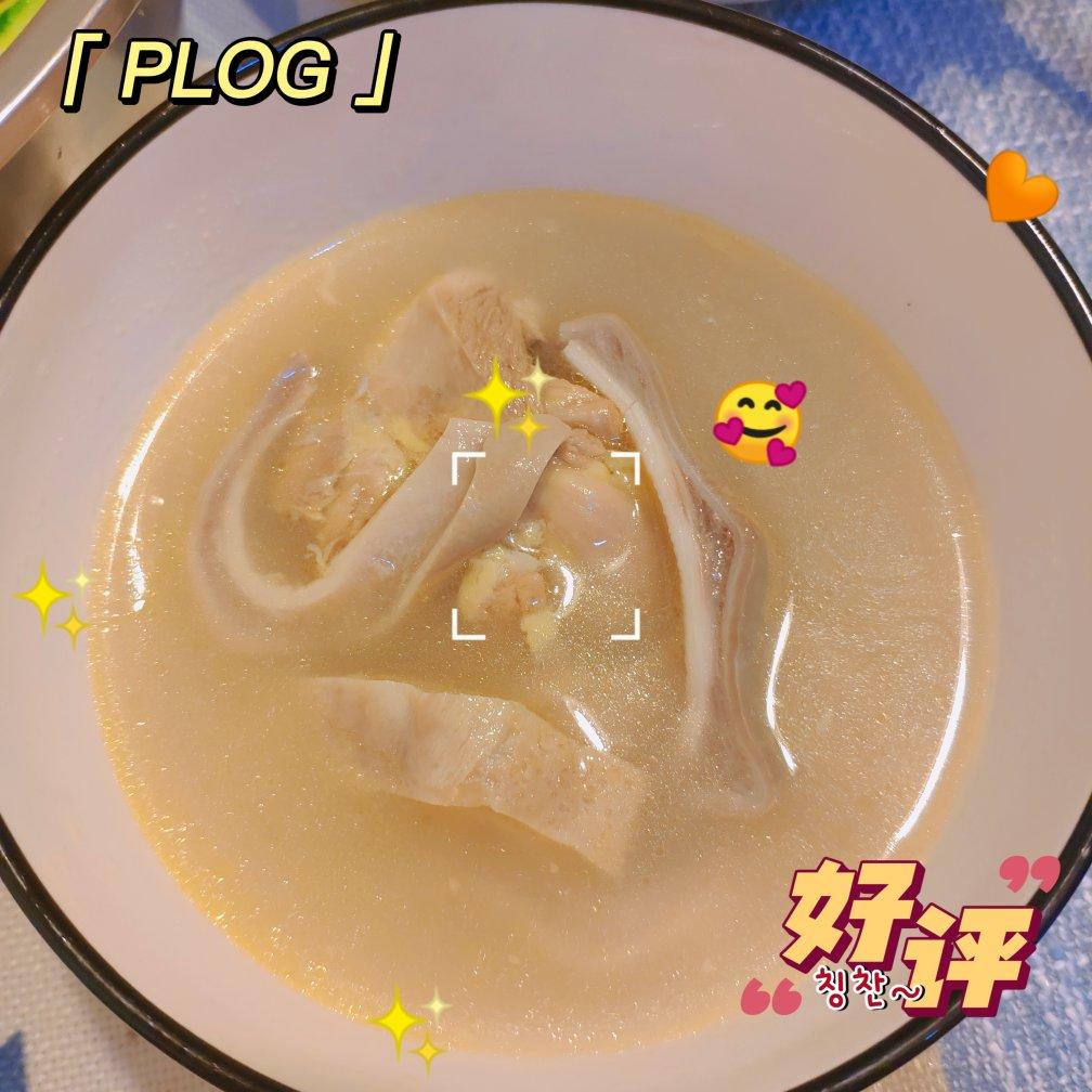 胡椒猪肚鸡汤 熬出奶白汤的技巧