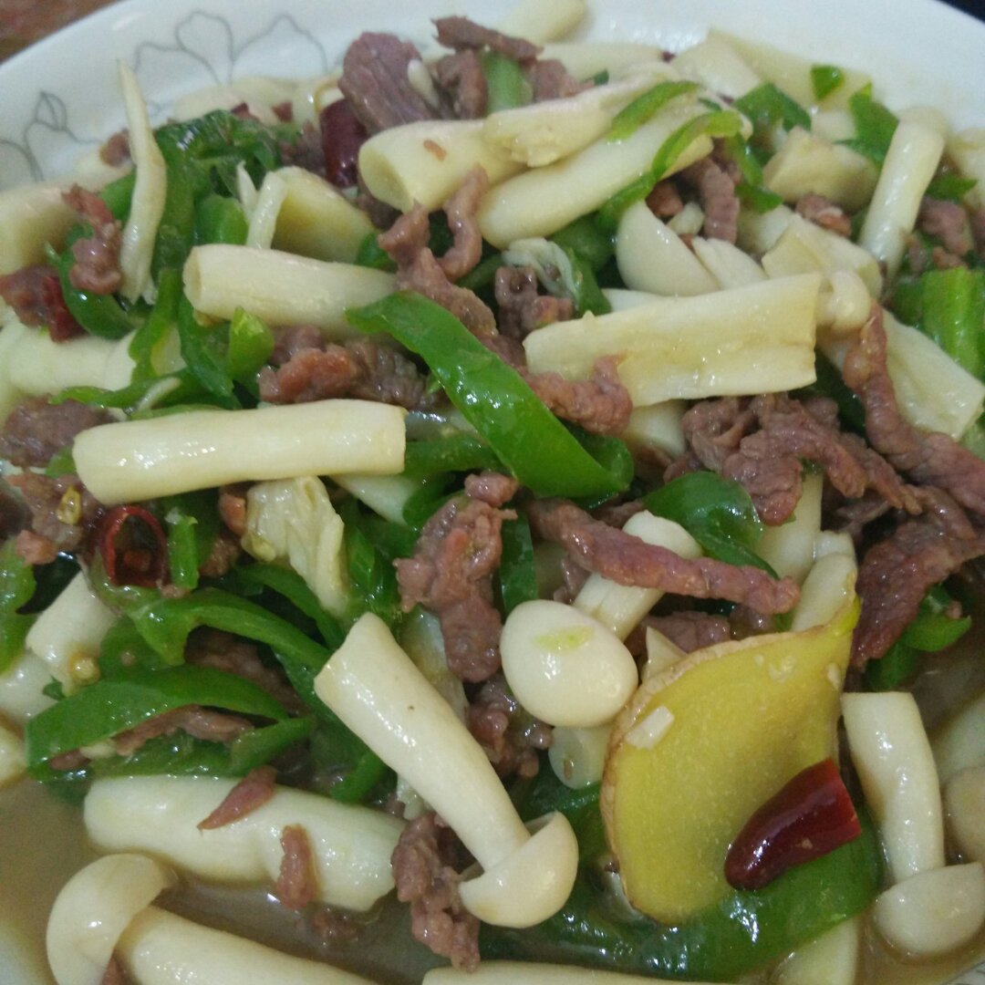 蚝汁海鲜菇炒牛柳