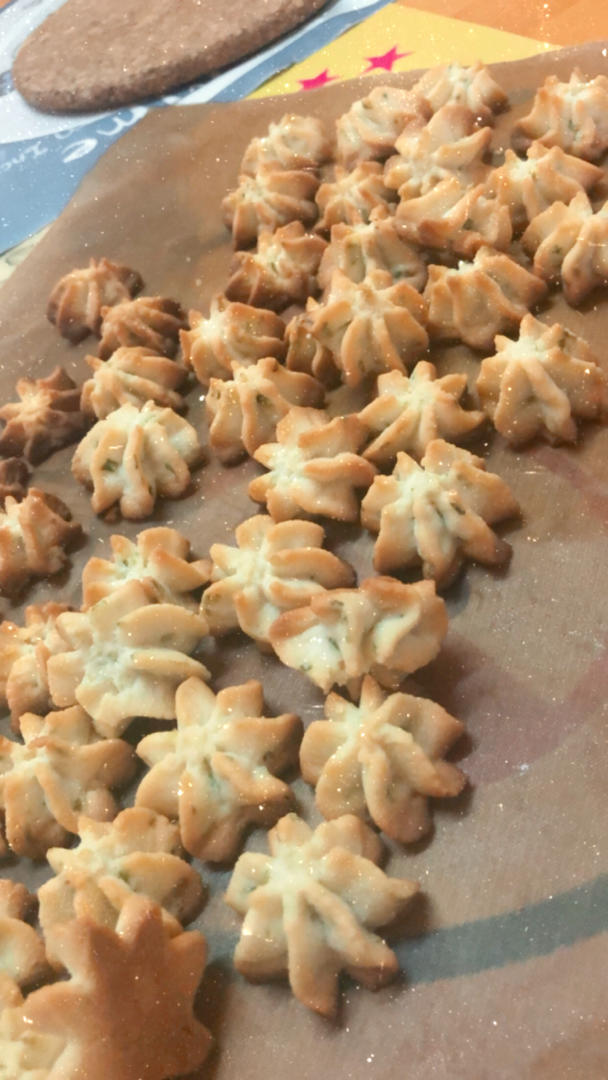 葱香曲奇——酥脆的咸味饼干