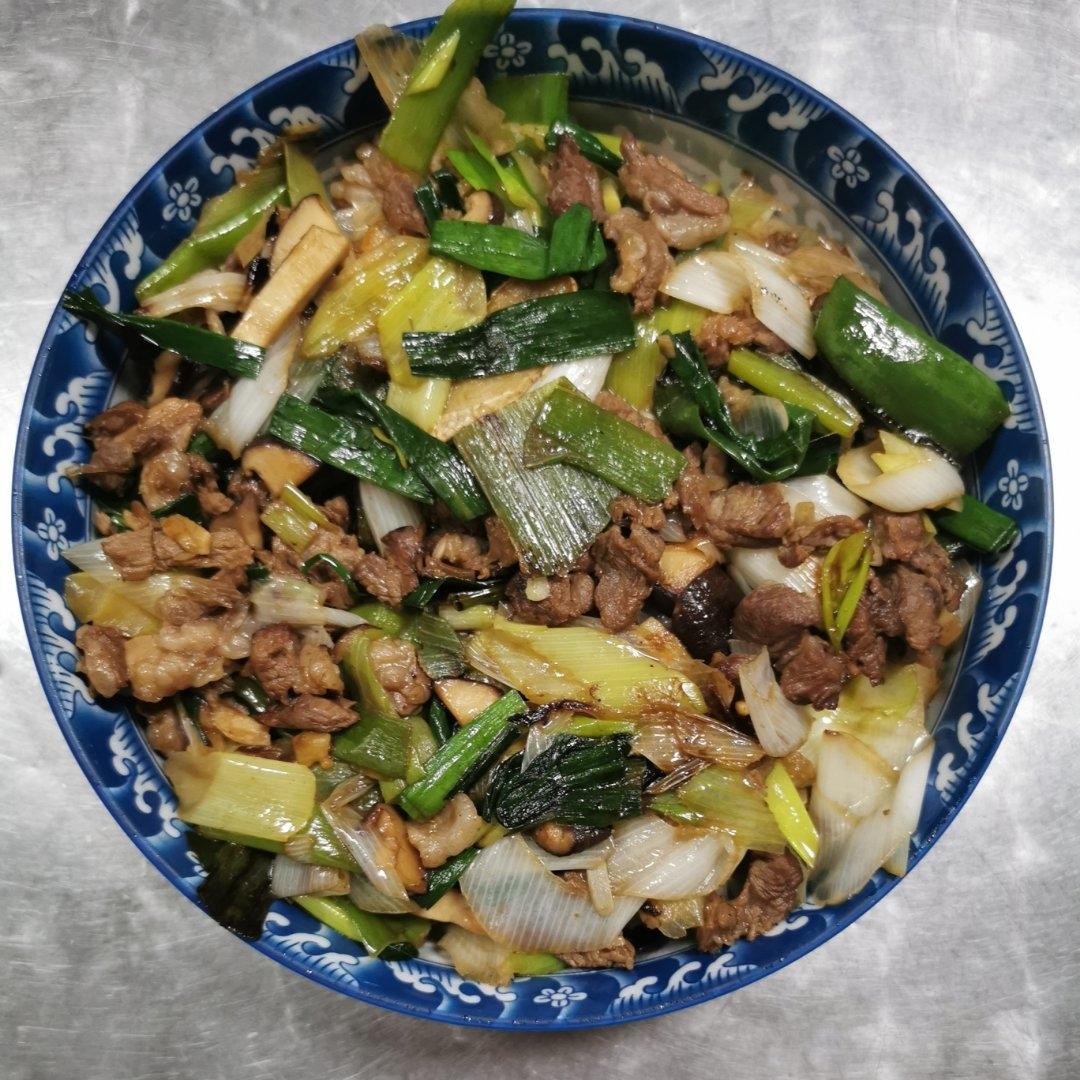 【嗷呜】老北京葱爆羊肉