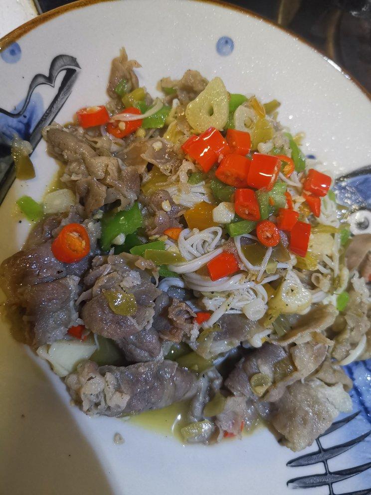 金汤肥牛