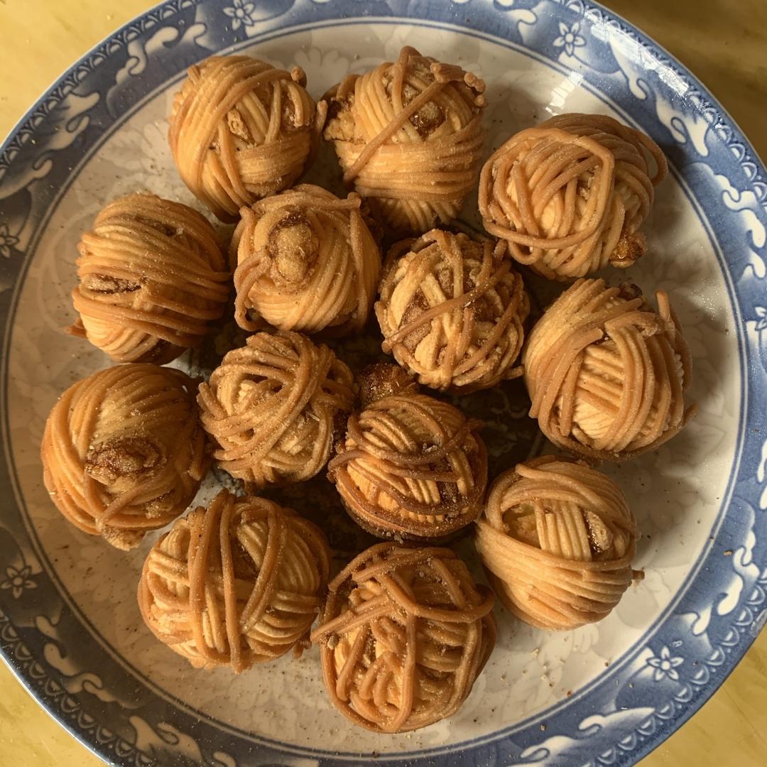 面条这样做简直太美味啦❗️《腰缠万贯》