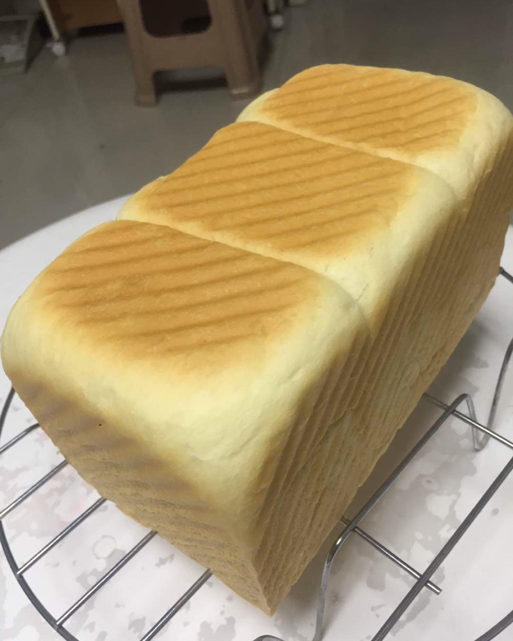 夺命软吐司(๑´ڡ`๑)超软拉丝极速方便的一次发酵吐司