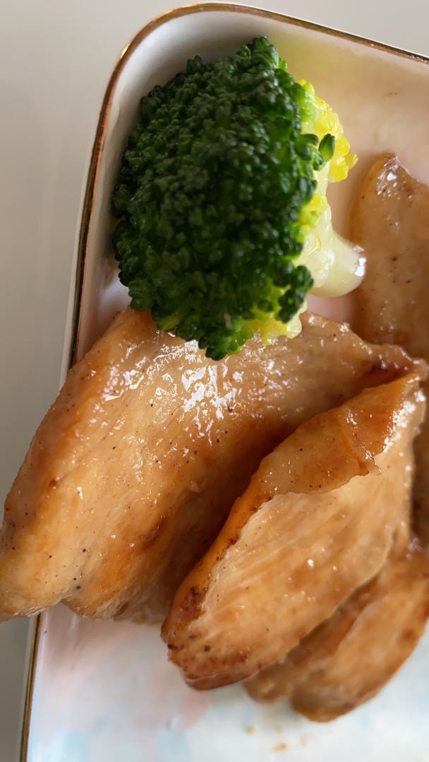 减肥食谱 | 香煎鸡胸肉317