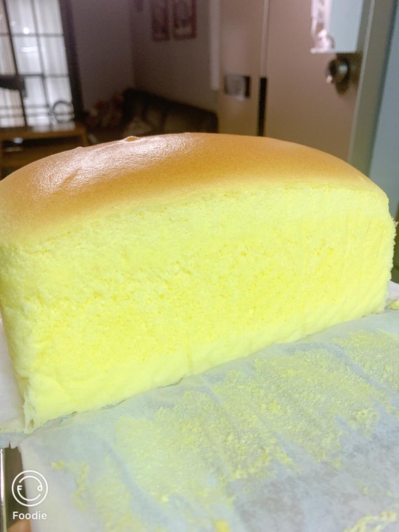 堪比柯基屁股
爆浆芝士🧀古早蛋糕