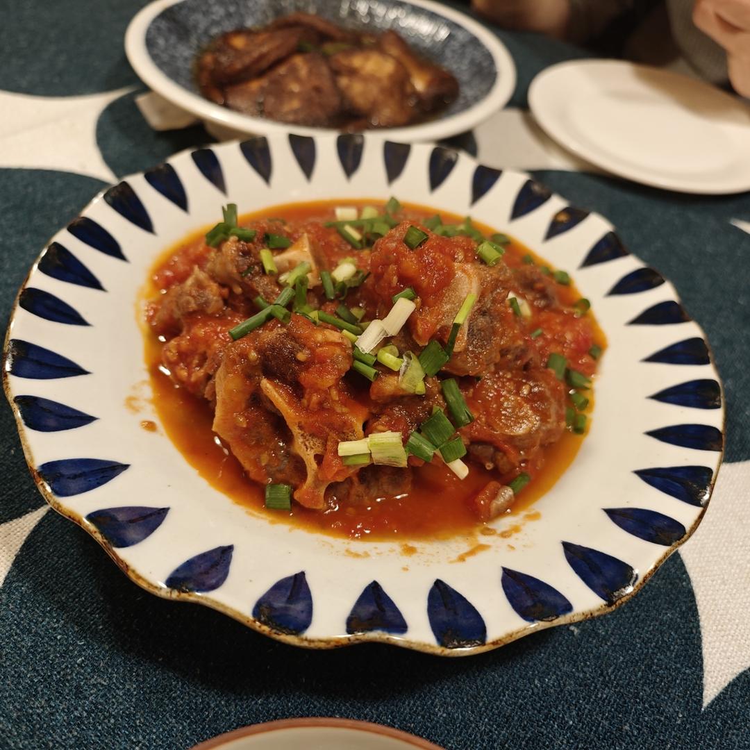 番茄牛尾