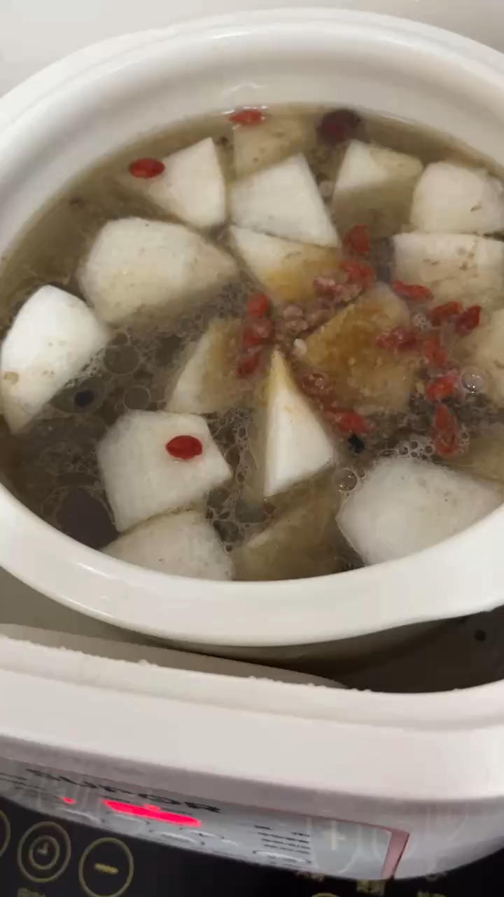 清炖羊肉萝卜汤——staub珐琅铸铁锅