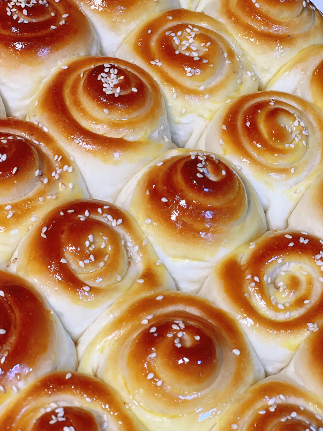 脆底蜂蜜小面包