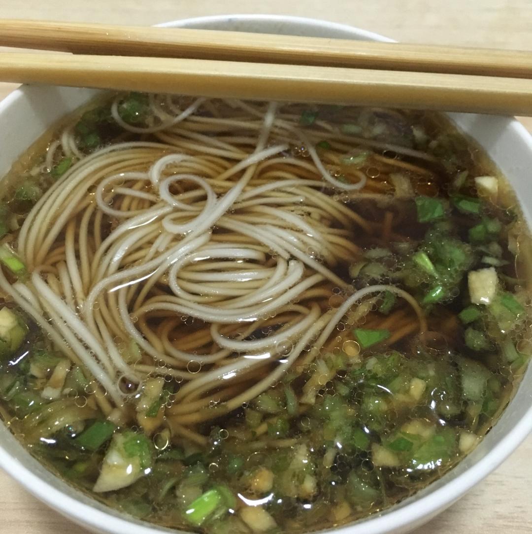 我的一人食：酸汤挂面