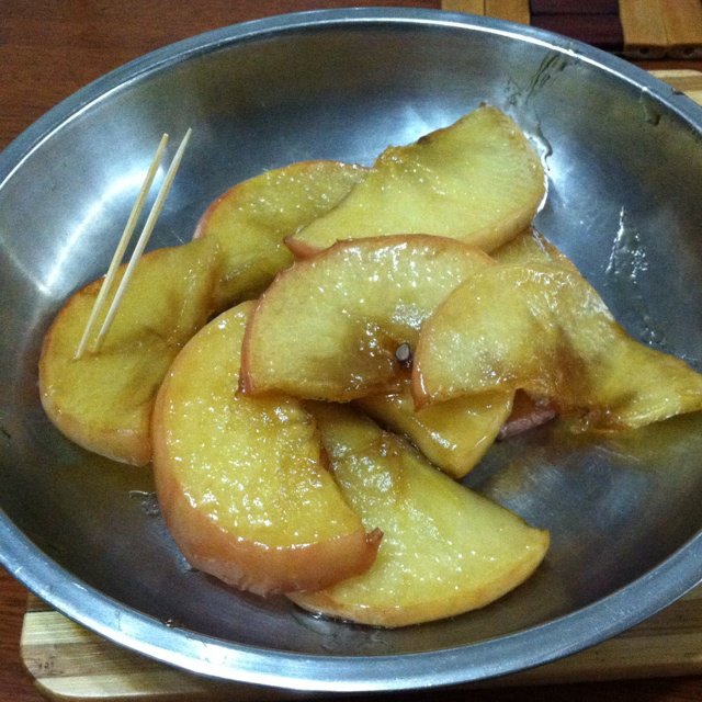红糖“煎”苹果