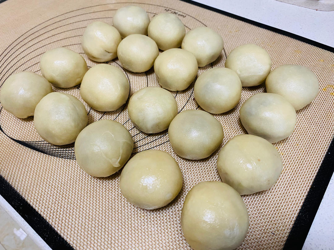 蛋黄酥_玉米油版