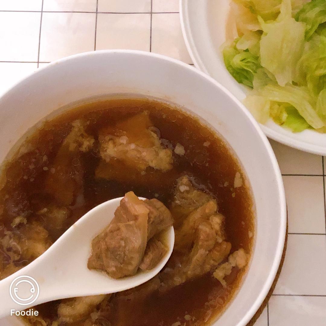 堂妈小厨——新加坡肉骨茶