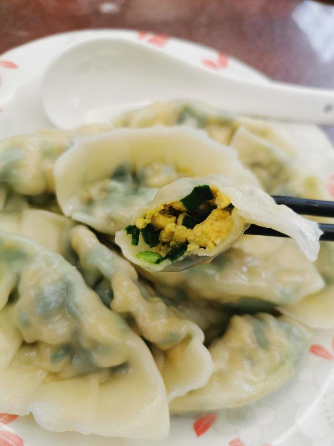 韭菜鸡蛋粉条水饺