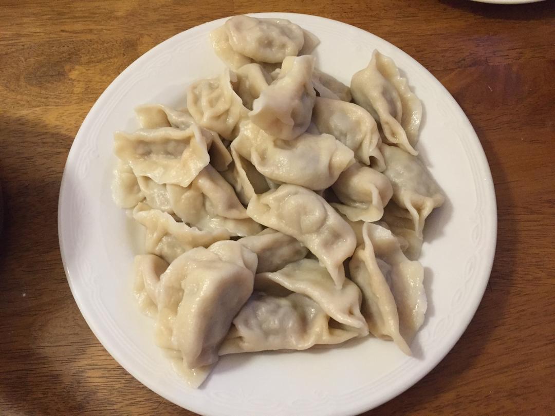 【芹菜猪肉大馅饺子图片】janet_w_下厨房