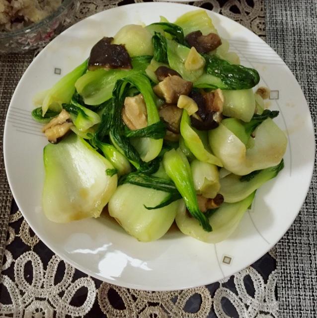 蚝油香菇油菜