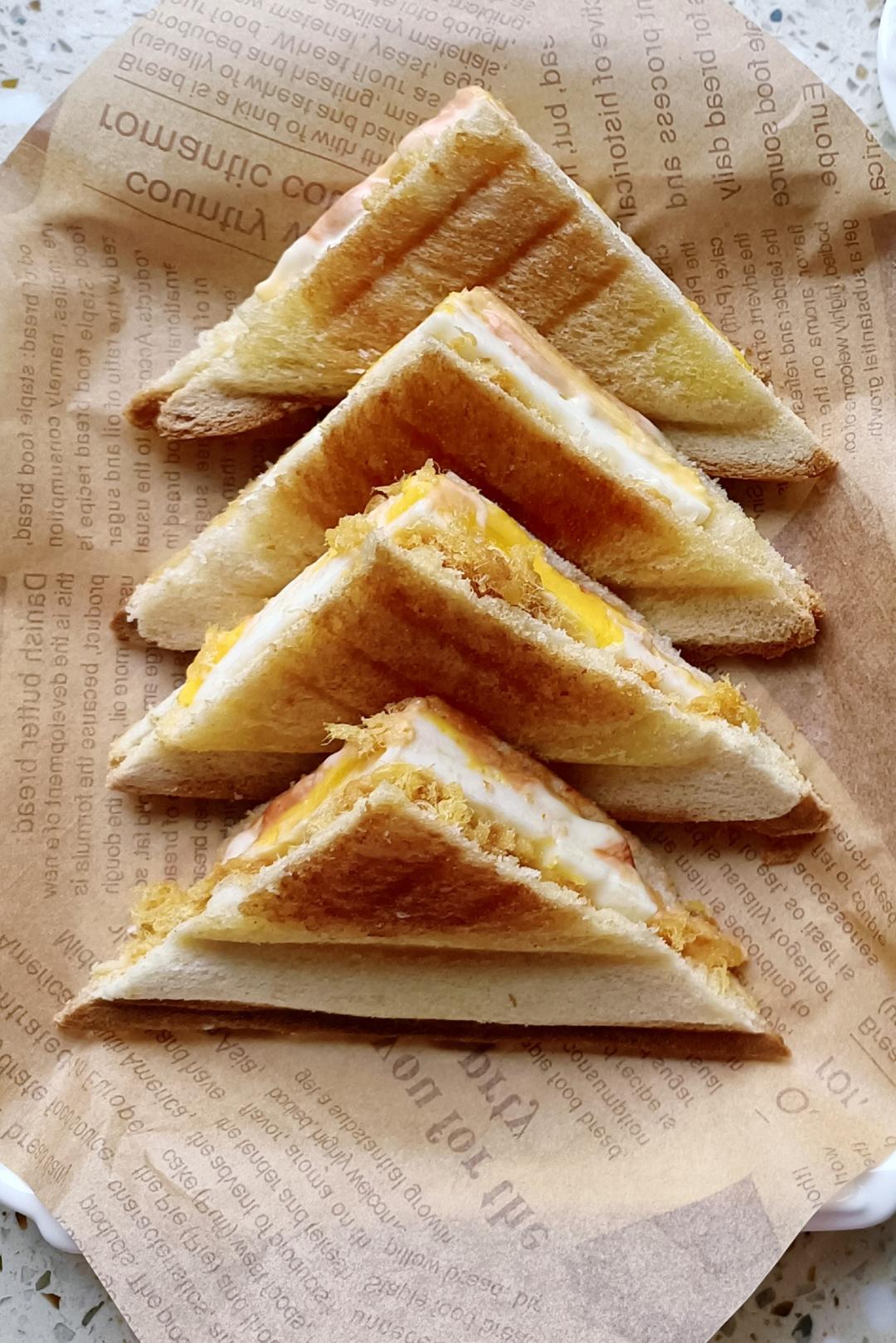 热压鸡排三明治❗️快手早餐