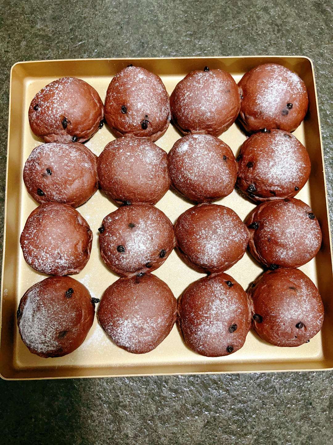 双重巧克力爆浆小餐包