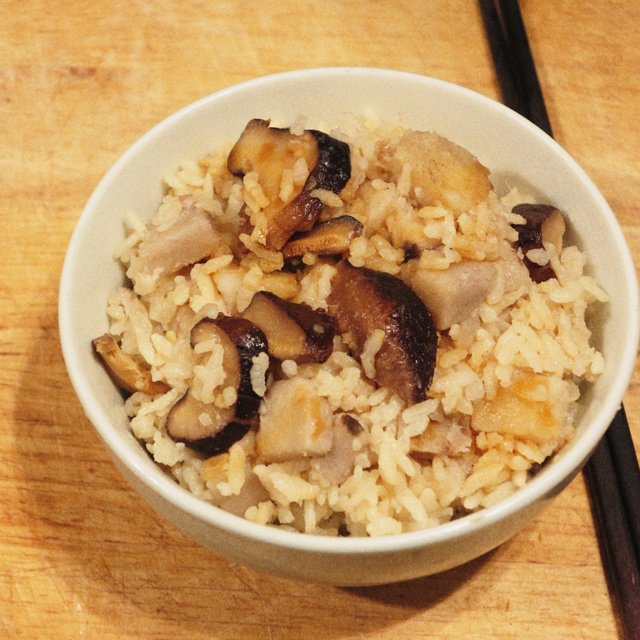 香菇芋头炊饭