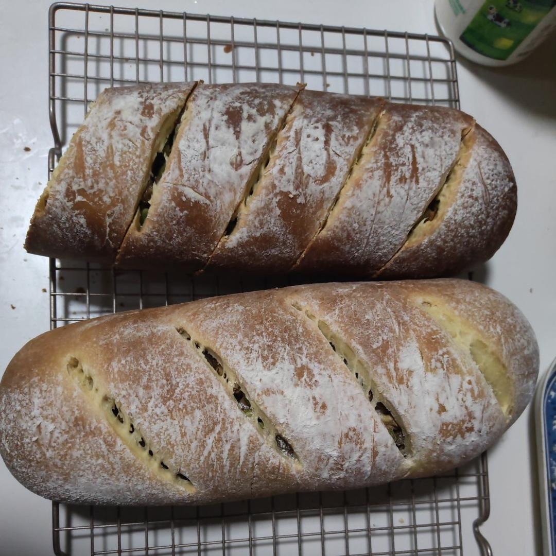 大列巴面包（欧包）（口感耐嚼，满满的坚果香）