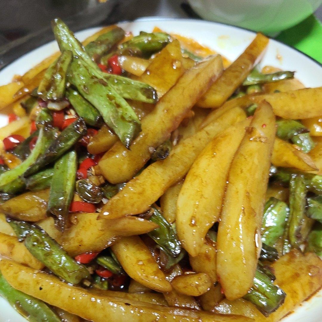 干煸豆角土豆