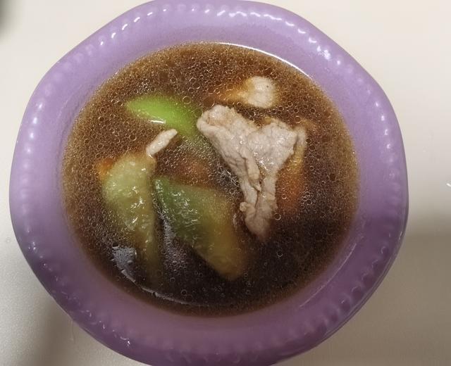 老人孩子都爱喝的下饭快手汤-丝瓜瘦肉汤的做法