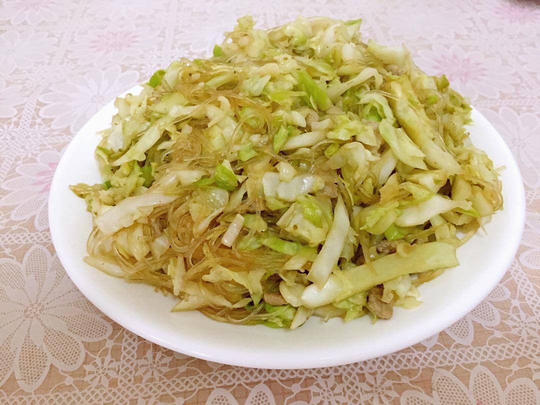 卷心菜炒粉丝 Glass noodles with Cabbage
