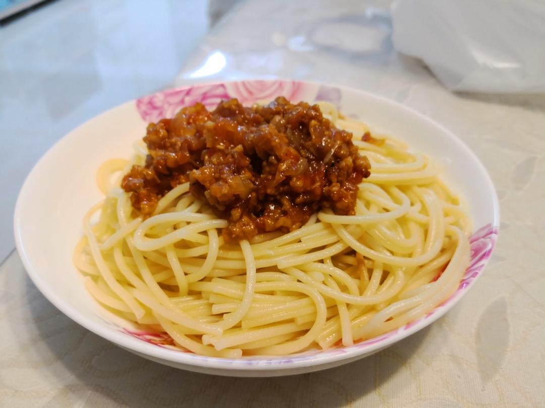 【番茄肉酱意面】