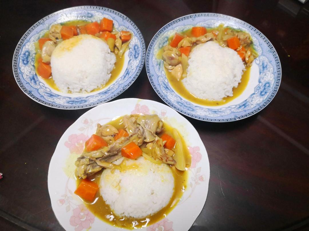 咖喱鸡肉饭
