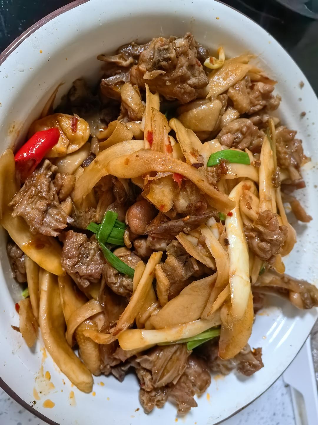 姜爆鸭子-重庆人的姜爆鸭