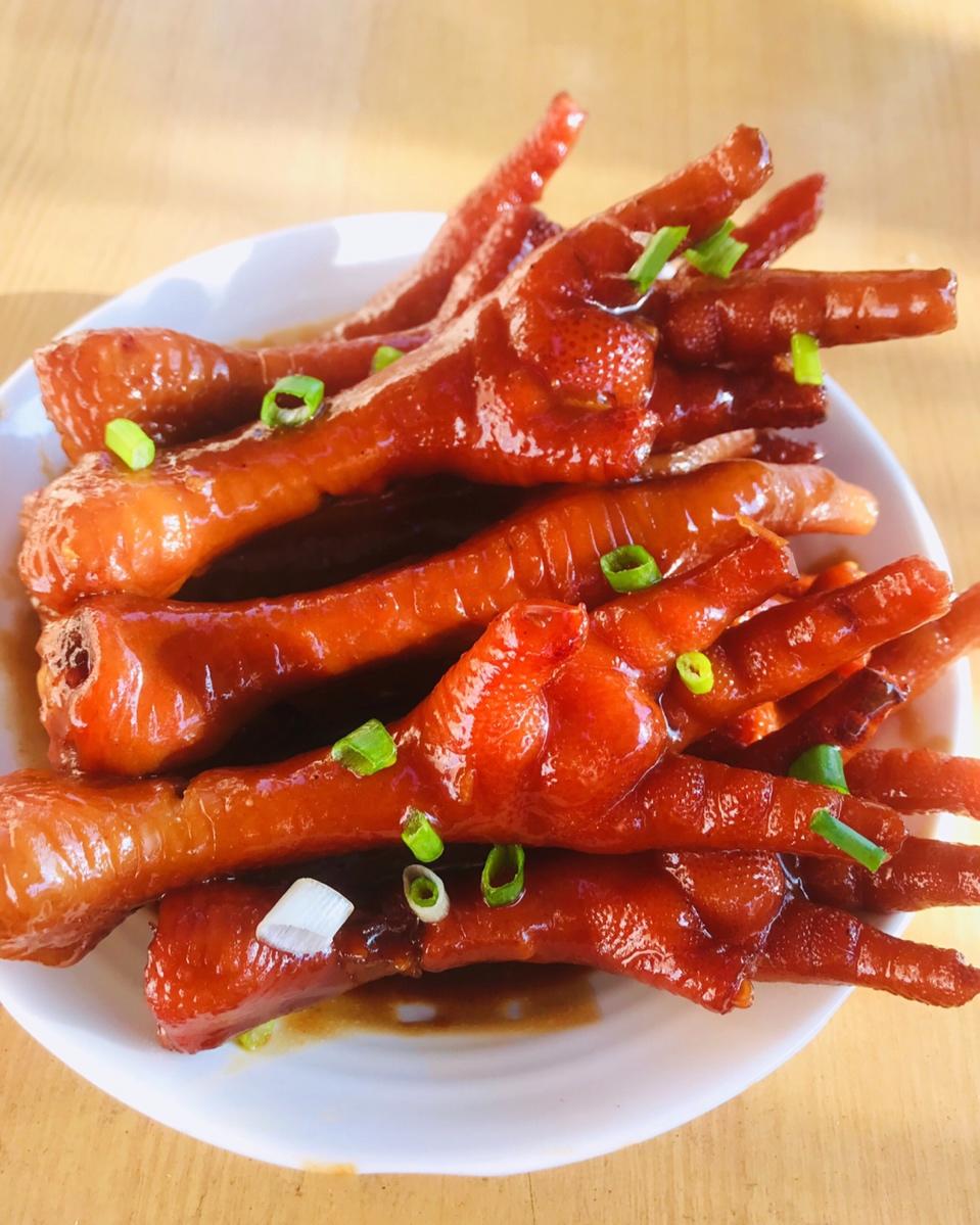 红烧鸡爪（小朋友们超喜欢的那种）