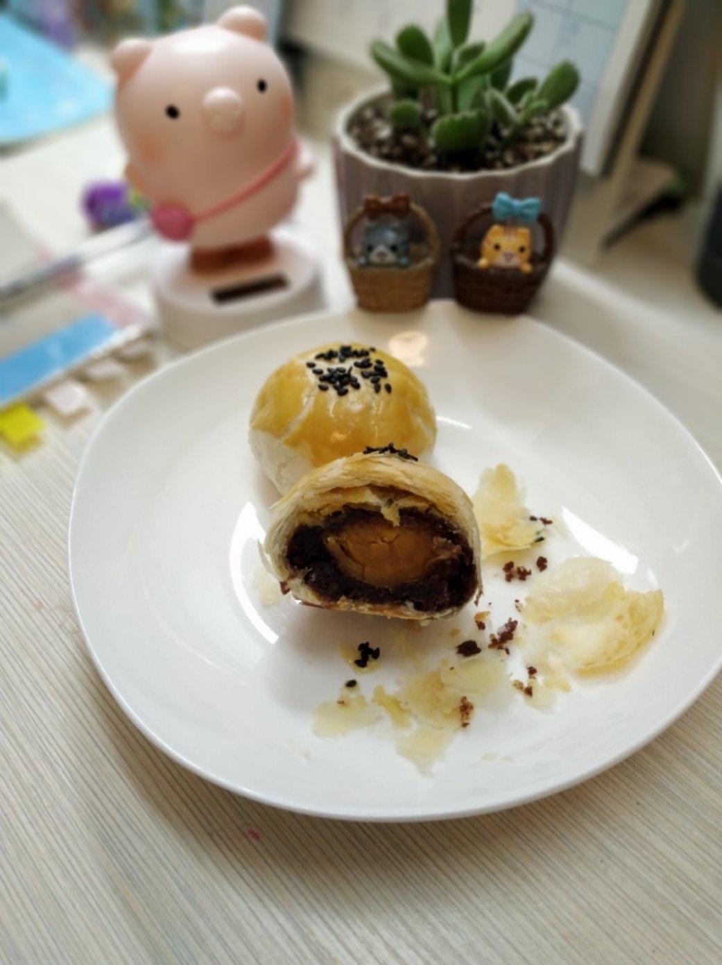 蛋黄酥